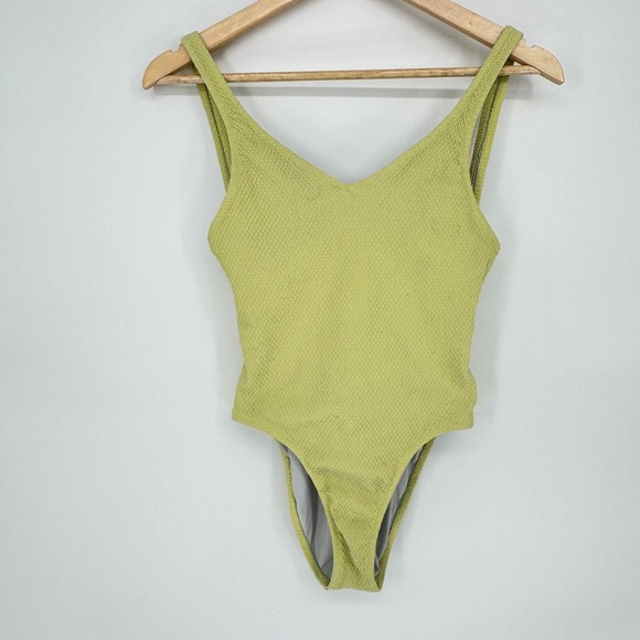 Ele Swim One Piece Criss Cross Back Textured Lime Green Swimsuit Size Medium - Picture 2 of 9